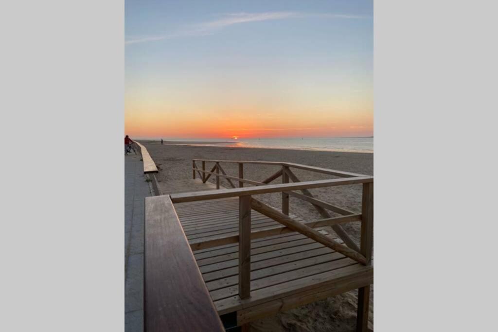 Apartamento En Primera Linea De Playa Sanlucar de Barrameda Exterior photo